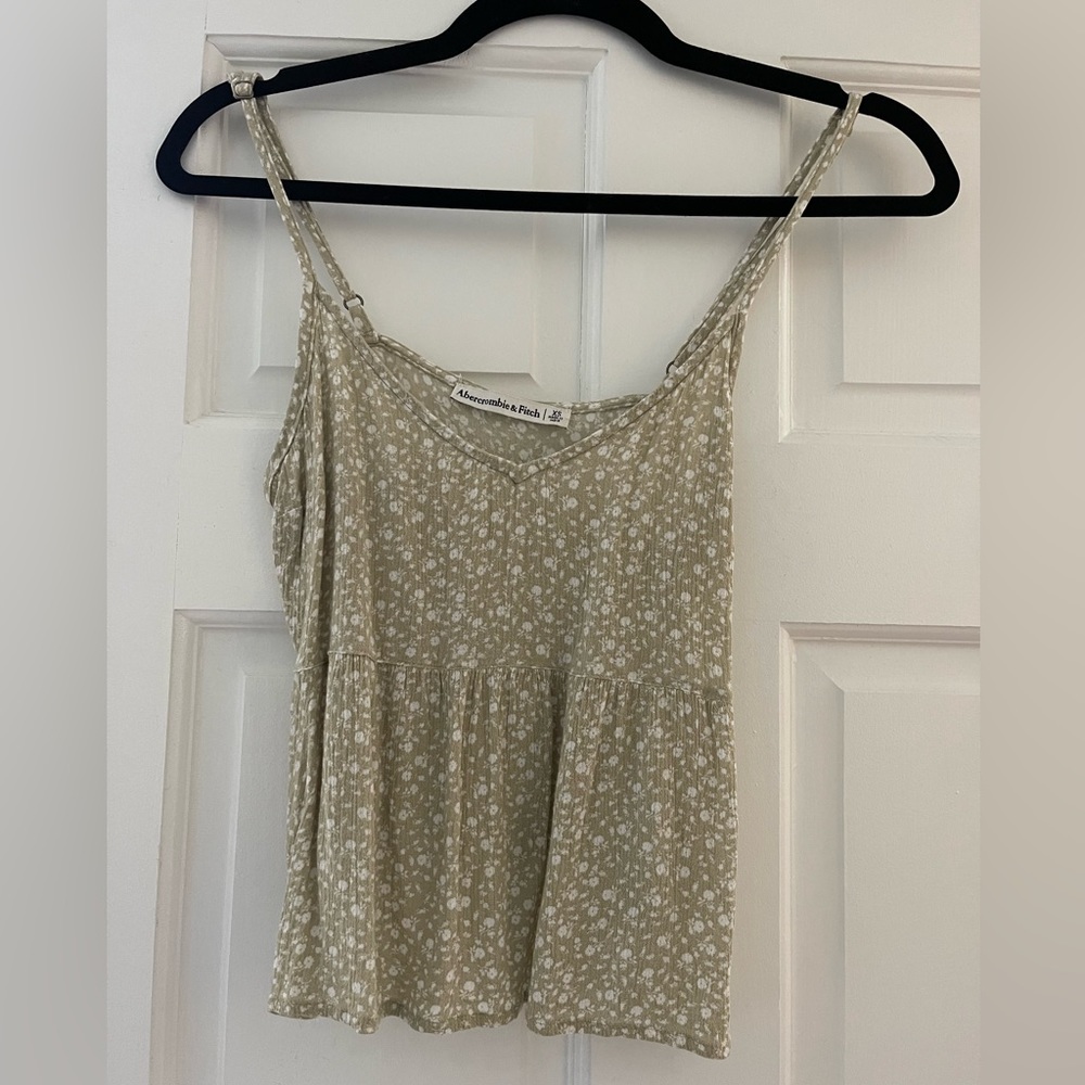 Abercrombie Flora tank top